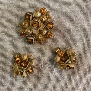Vintage jewelry set